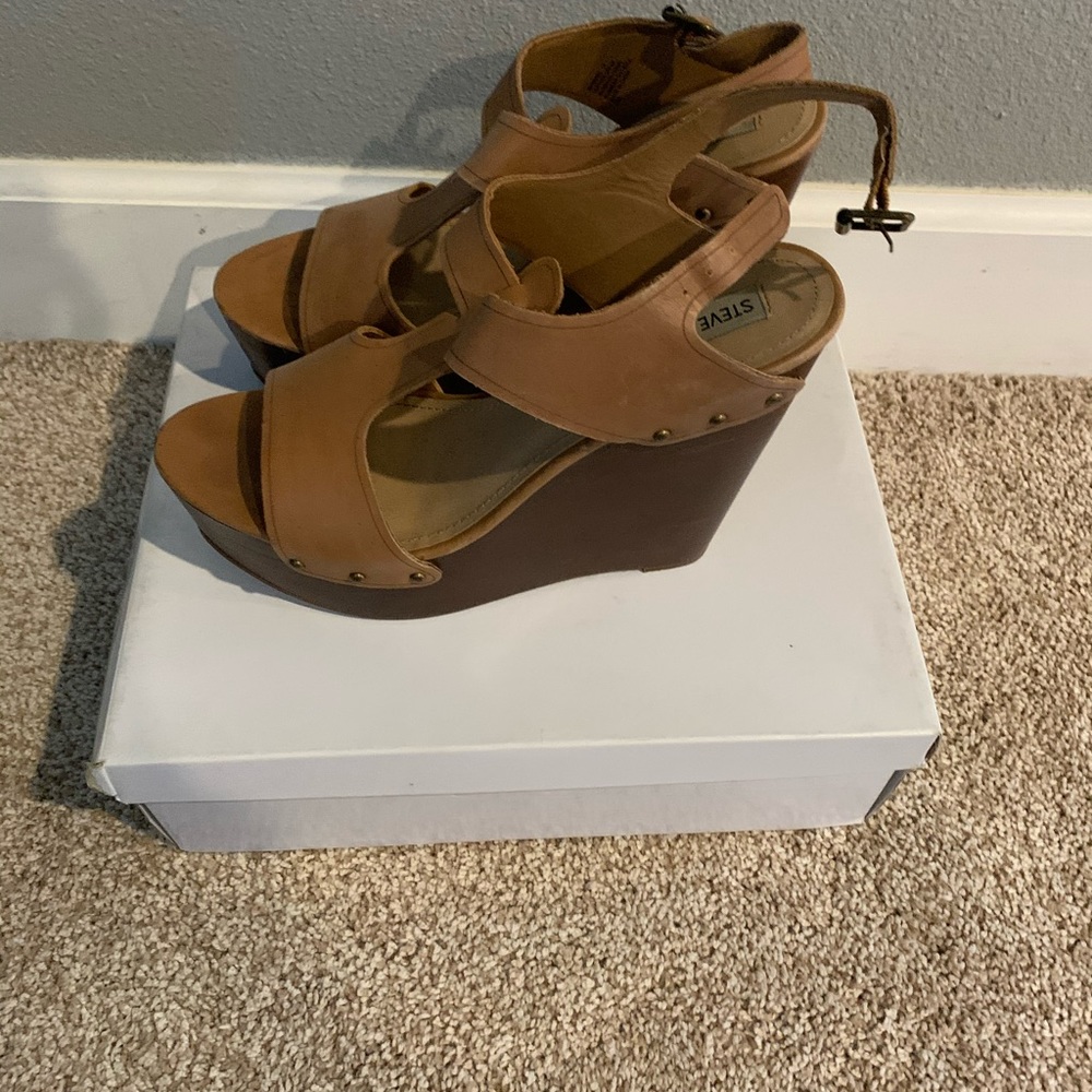 Steve Madden wedges